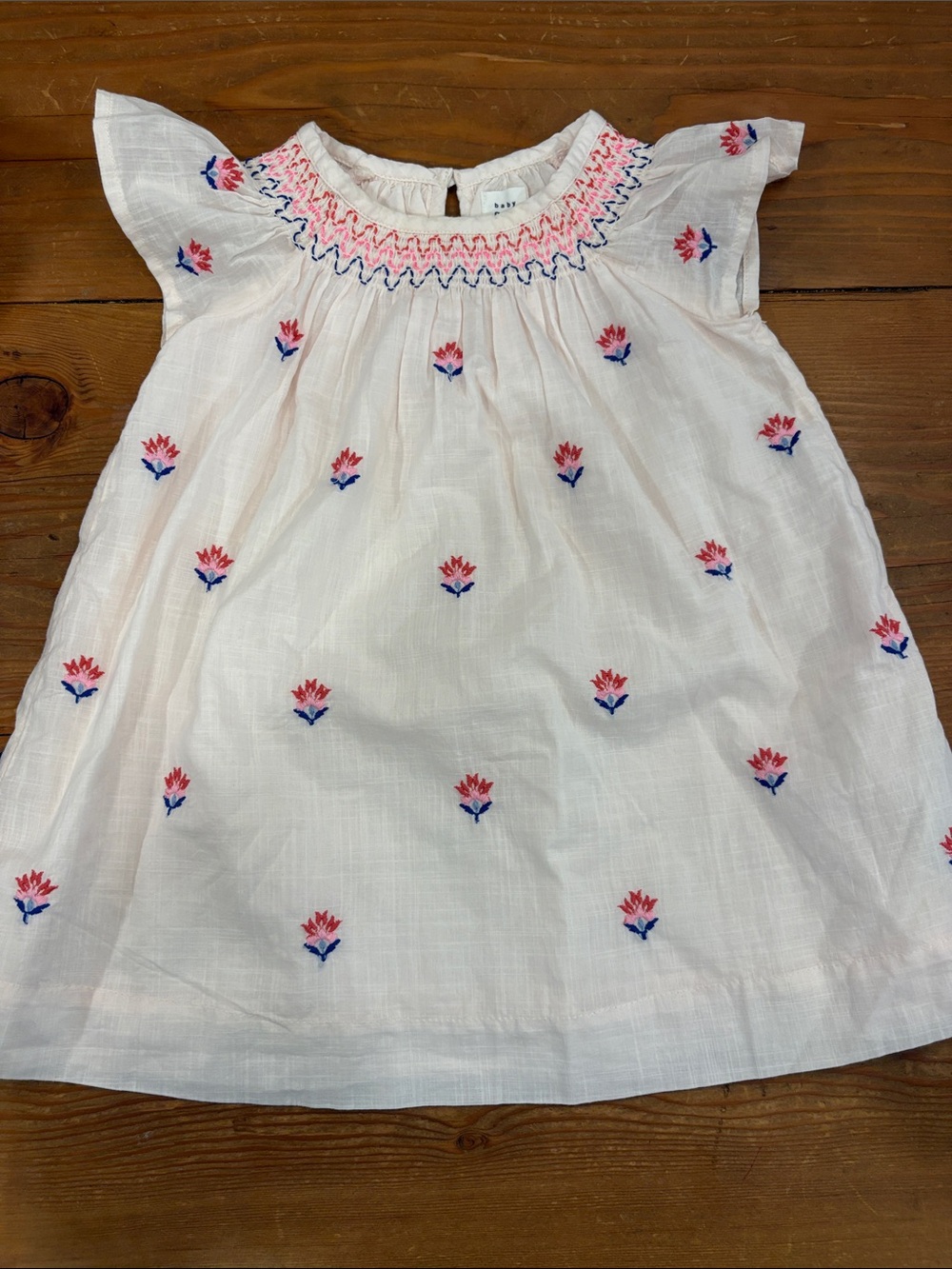 EUC GAP Light Pink Boho dress with Red & Blue Embroidery size 18-24 months